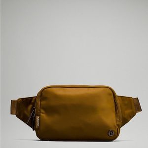 LULULEMON ** Everywhere Belt Bag